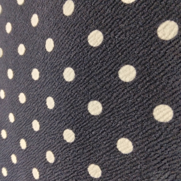 NWOT Green Envelope Los Angeles Navy/White Polka Dot Faux Wrap Top Sz. Large - Picture 3 of 8